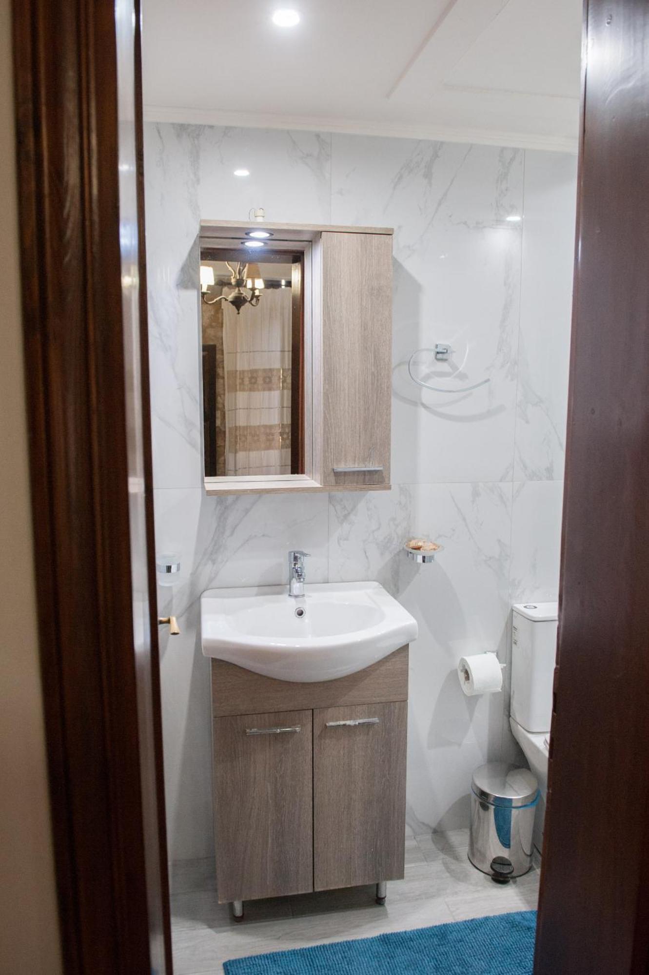 Seafront Stone Suites วอนิตซา ภายนอก รูปภาพ