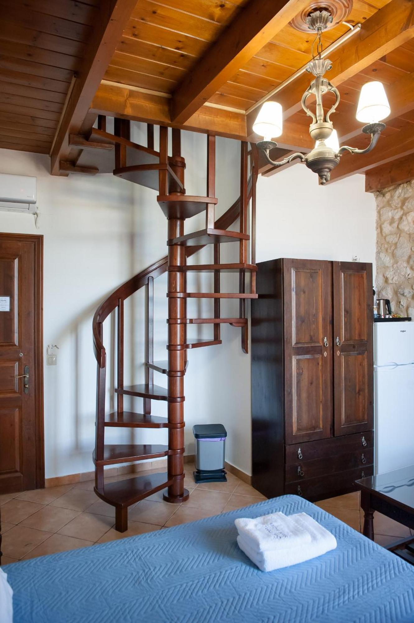 Seafront Stone Suites วอนิตซา ภายนอก รูปภาพ