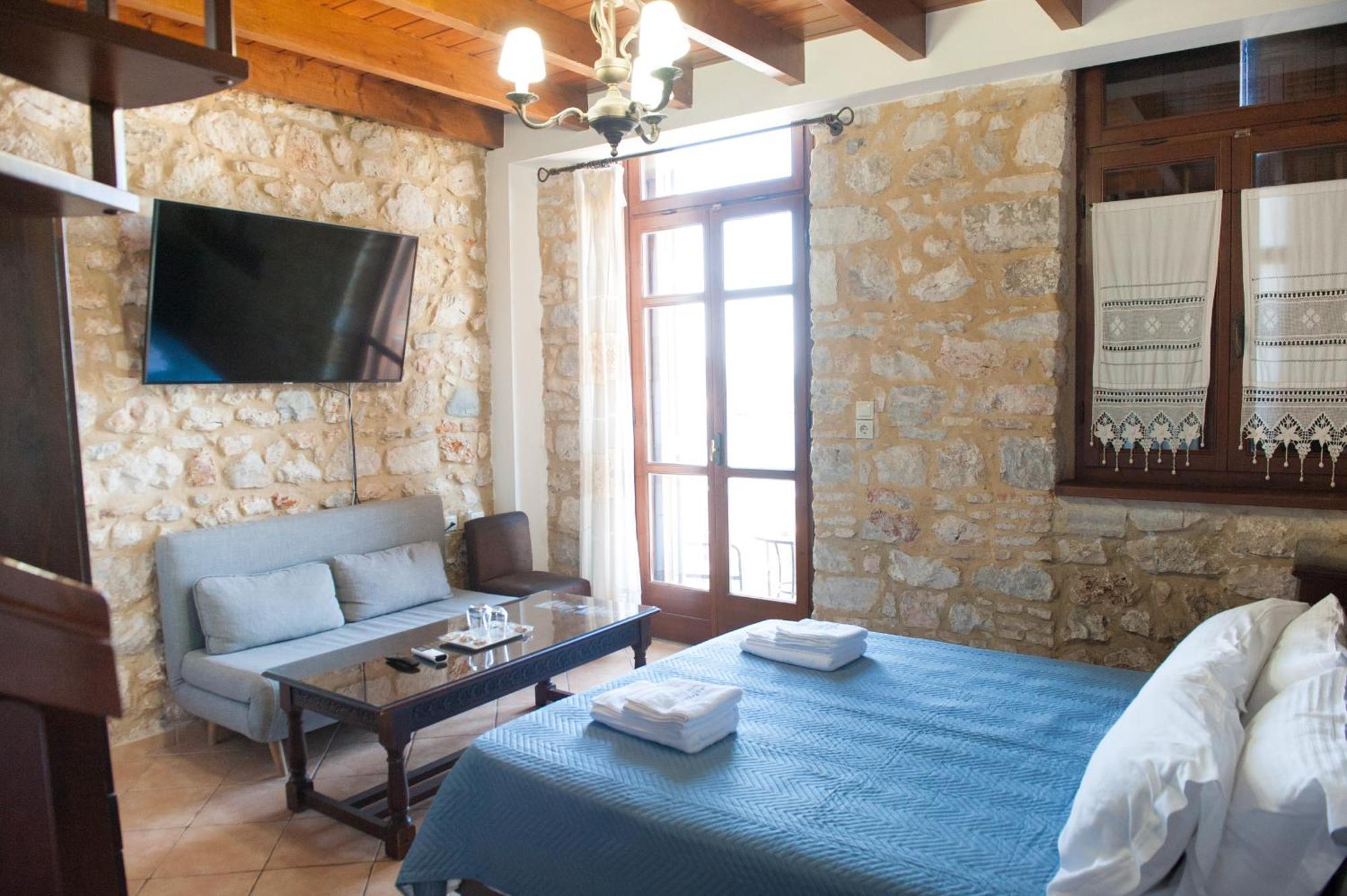 Seafront Stone Suites วอนิตซา ภายนอก รูปภาพ